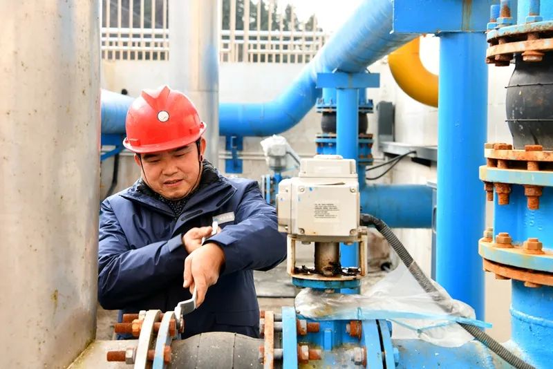 bc0ffe08c96bf5c7401175ddb2c5dbff.jpg bc0ffe08c96bf5c7401175ddb2c5dbff.jpg